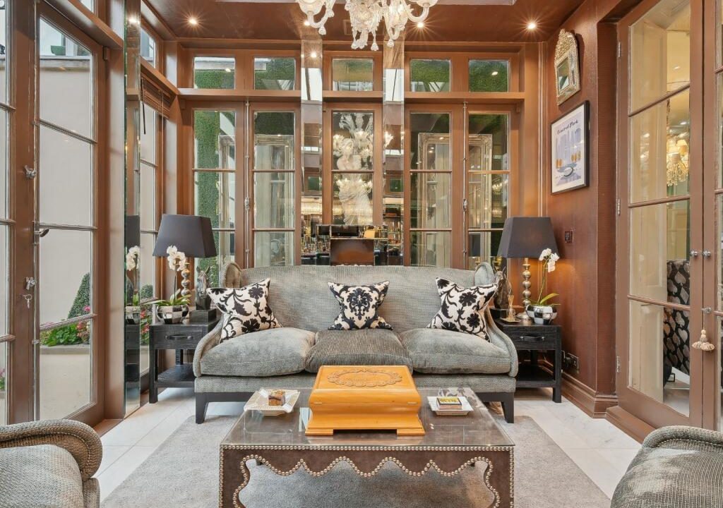 62080_UK-S-40447_IMG_07_0000