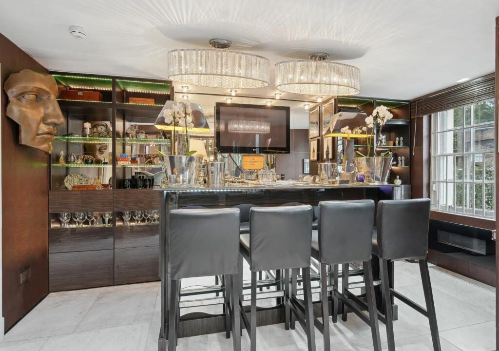 62080_UK-S-40447_IMG_27_0000