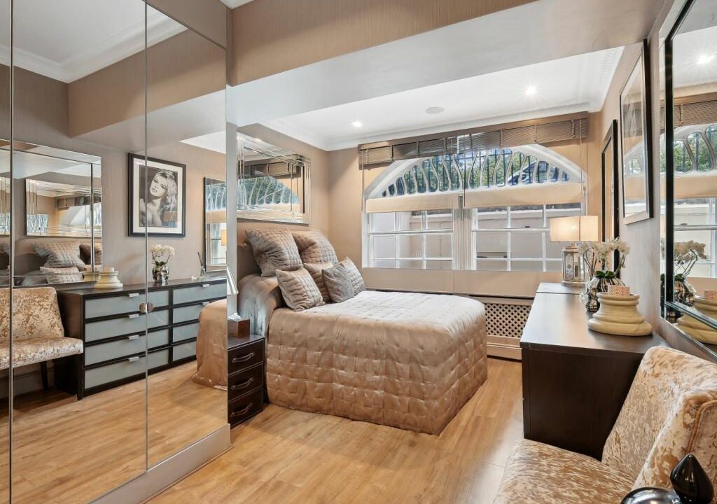 62080_UK-S-40447_IMG_28_0000