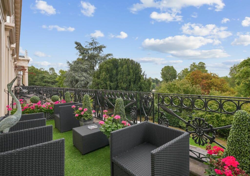 62080_UK-S-40447_IMG_29_0000